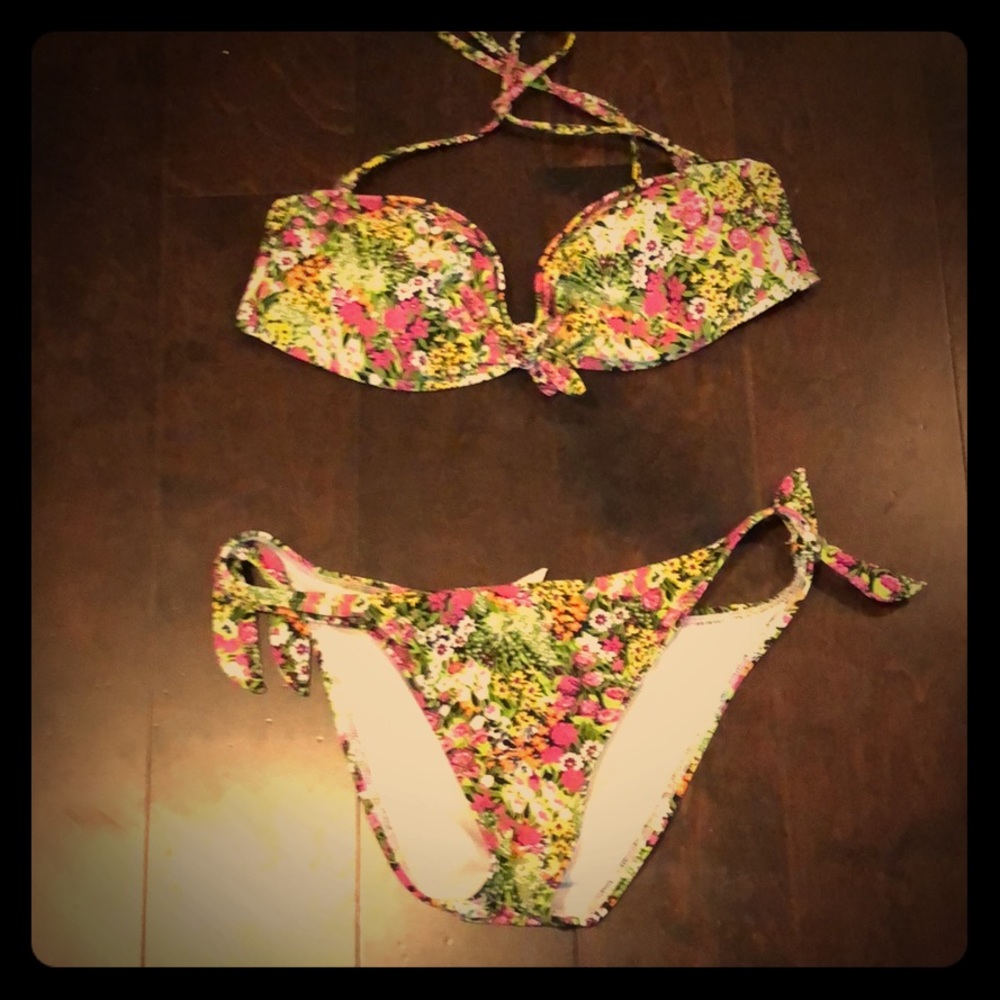 Bikini
